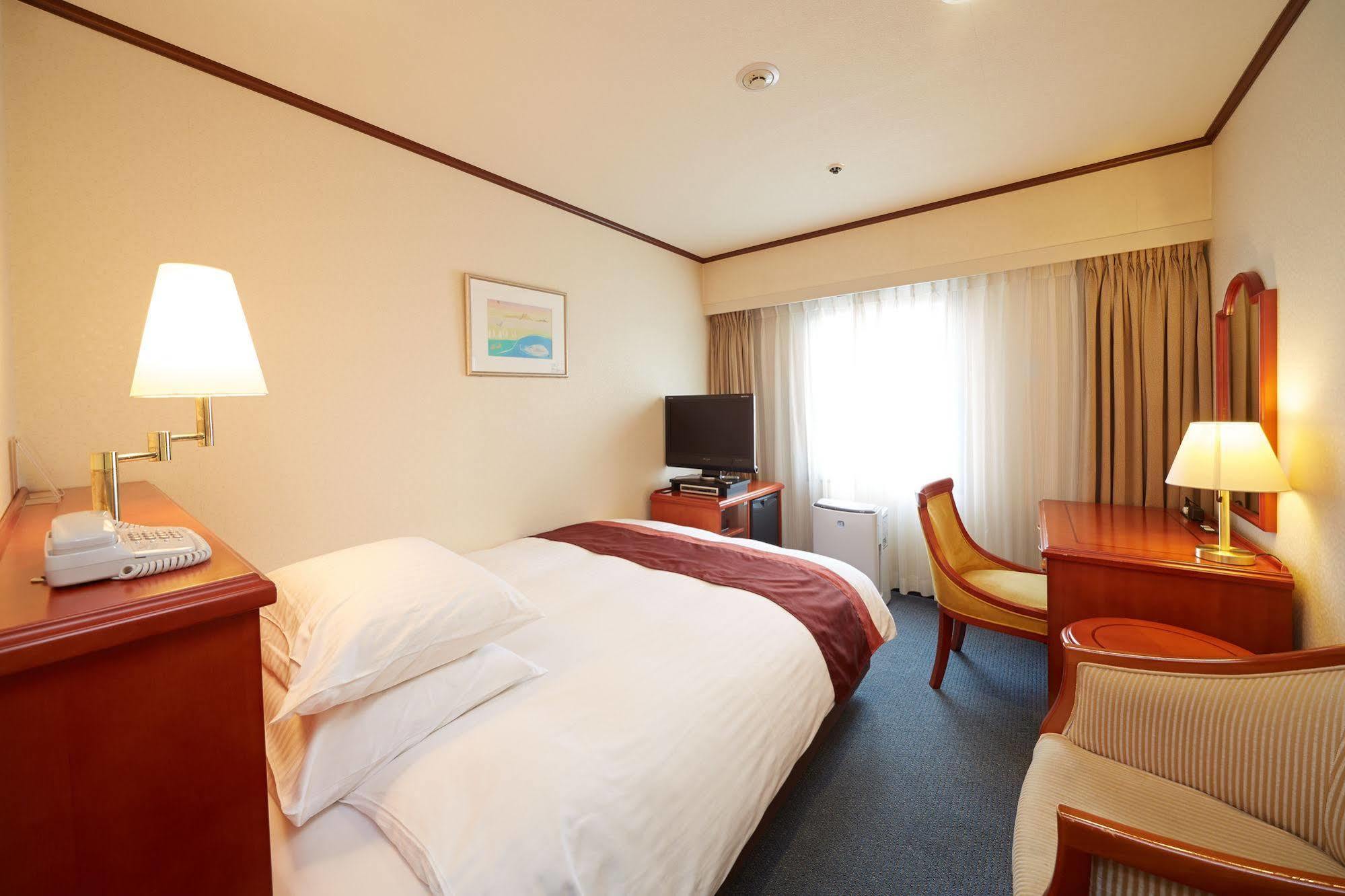 Yours Hotel Fukui Eksteriør bilde